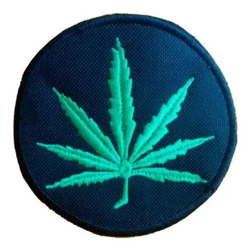 INDUPYM Parches Bordados Termoadhesivo Hoja De Marihuana 9 Cms 0