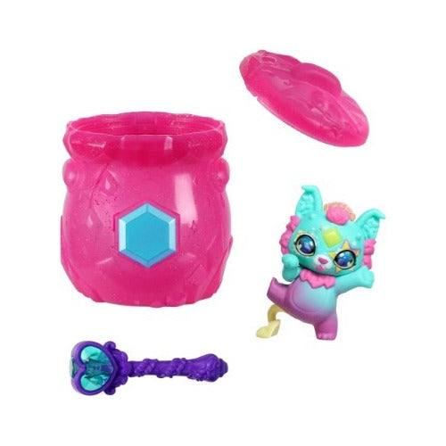 Magic Mixies X1 Surprise Cauldron with Accessories 1