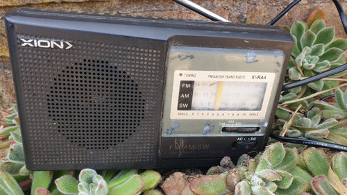 Radio Xion Xl-ra4.dos Pilas Grandes O Electrica. 1