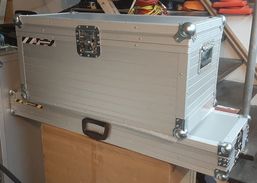 Custom Design Aluminum Trunk 2