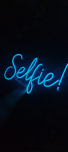 LED Neon Selfie Sign 3