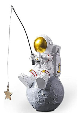 BANOMII Astronaut Figure Statue, Astronaut Fishing Star 0