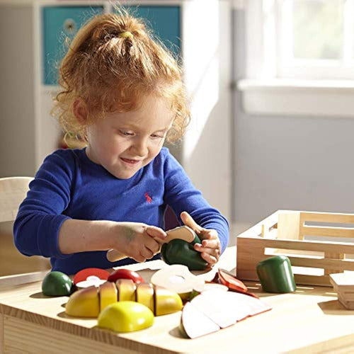 Melissa & Doug Cutting Food 3