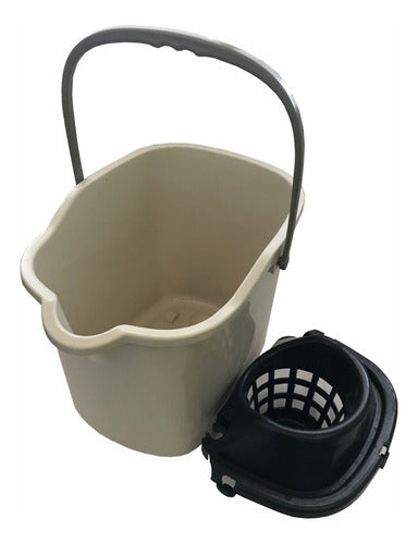 SMART PRODUCTS Rolling Bucket with 17 L Capacity - Reinforced! 0