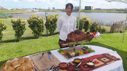 Cocina Cuatro Fuegos Pernil De Ternera Fileteado 15 Personas + Panes Y Salsas 1