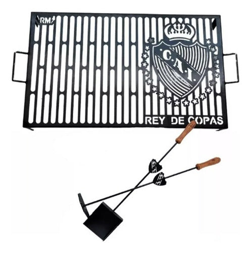 Independiente Soccer Shield BBQ Grill + Grilling Tool Set 0