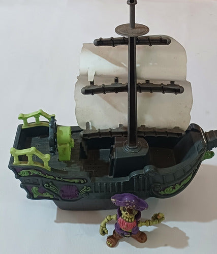 Navio Pirata Com Som Play Set - Funcionando - Com Figura 2