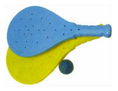 2 Plastic Beach Paddles with Rubber Ball by El Arca Ploppy 199165 1