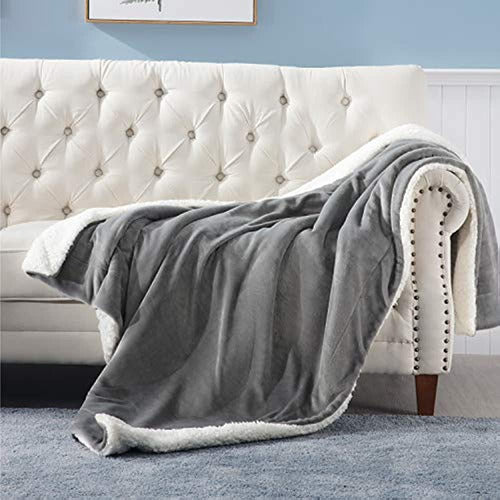 Bedsure Sherpa Throw Silver Grey Twin Size Fuzzy Blanket 1