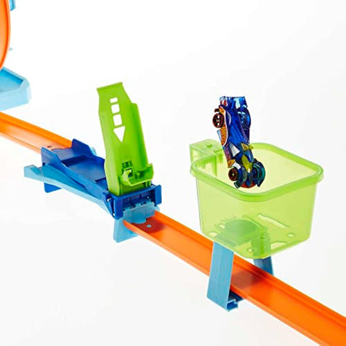 Hot Wheels Infinity Loop Toy Track Set 1