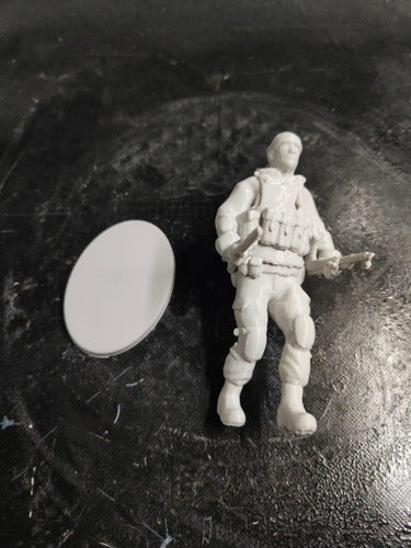 Russian Soldiers, 1/32 Scale, White Color 5