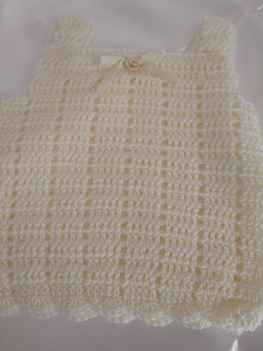 Maiten Tejidos Artesanales Crochet Baby Vest 1