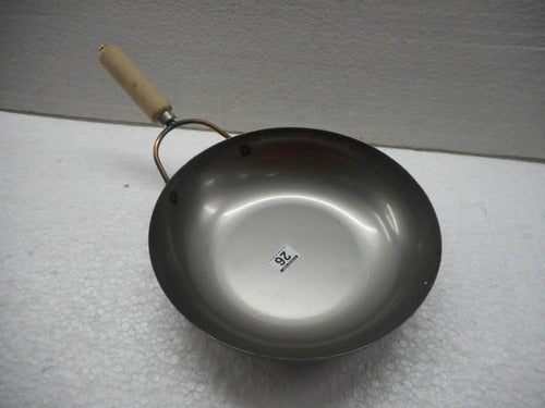 Professional Gastronomic Iron Wok with Reinforced Handle 1