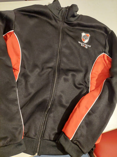 B&B Campera Buzo Friza Instituto River Plate Talle L 2