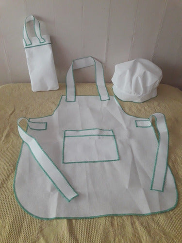 Aprons with Hats and Souvenir Bags - Friselina 3