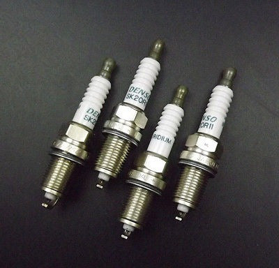 Nuevo 4 Piezas 90919-01210 De Bujías Denso Sk20r11 3297 Fort 3