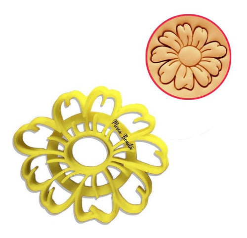 Misia Bonita X3 Flower Cookie Cutter Set: Plumeria, Daisy, Rose 3