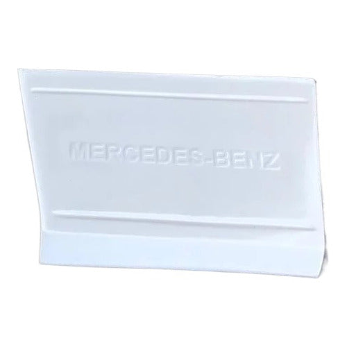 Mercedes Benz Tapa De Seguridad Para Estribo 1215 Fibra 0