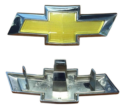 Chevrolet Insignia/Logo Careta Onix 13-13 0