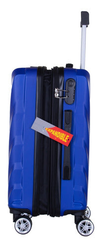 Small Cabin Suitcase with Expandable Gusset 11