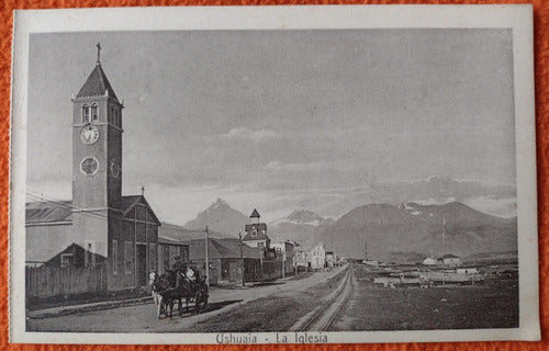 Antigua Postal De La Iglesia De La Ciudad De Ushuaia 0