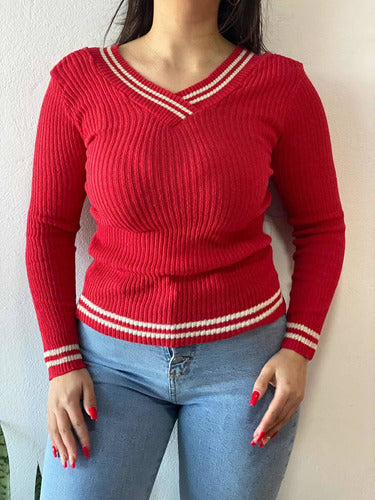 Moda y Estilo Fine Wool Sweatshirt Colors in the Second Photo 0