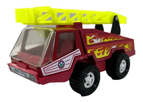 Metalicos Fire Truck Toy with Extendable Ladder 2