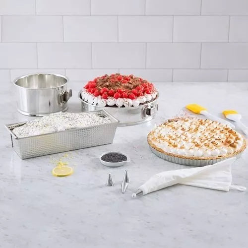 Ilko | Molde Para Torta 26 cm Tin Cake Mold - Detachable and Perfect for Pastry, Baking Essential