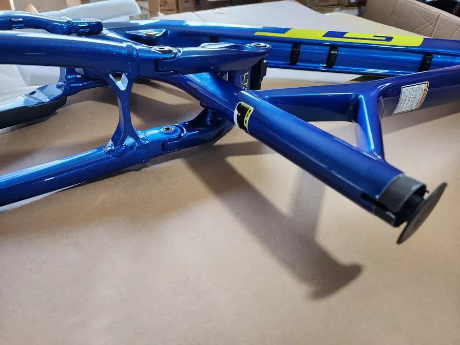 GT Force Carbon Frame 27.5" 2020 Blue & Yellow Mountain Bike | Lightweight & Durable Design