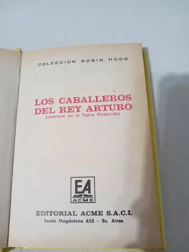 Book "Los Caballeros Del Rey Arturo" - Robin Hood Collection
