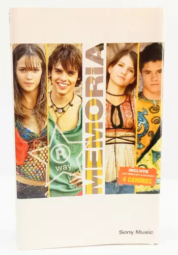 Erreway Casete "Memoria" - Vintage 2004 Argentine Rock Album by Sony Music, Rare Collector's Edition
