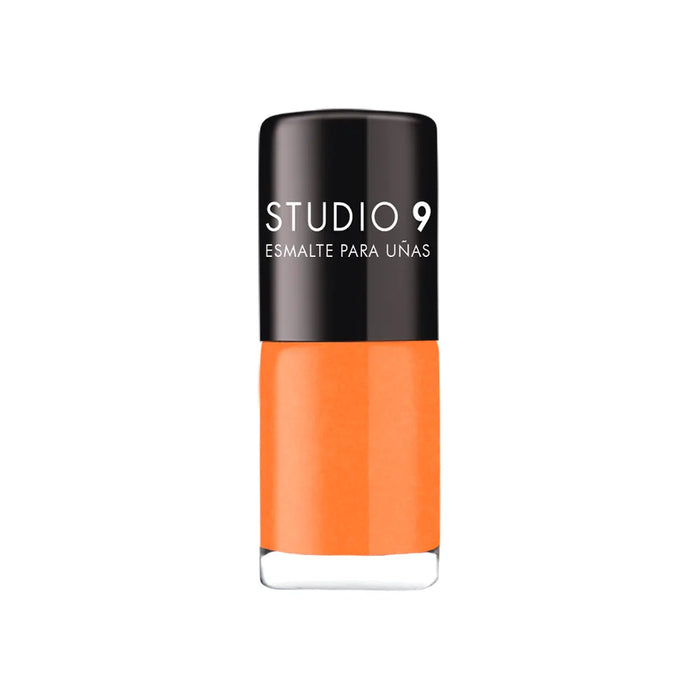 Studio 9 Nail Polish for Radiant Luminosity and Brilliant Shine (Various colors)
