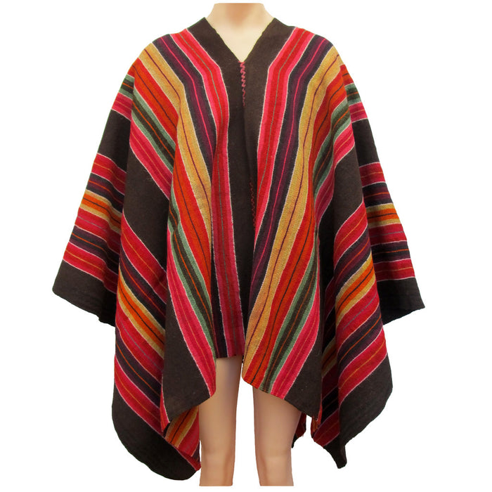 Handcrafted Aguayo Poncho: Vintage Norteño Argentinian Style - Artisanal Design