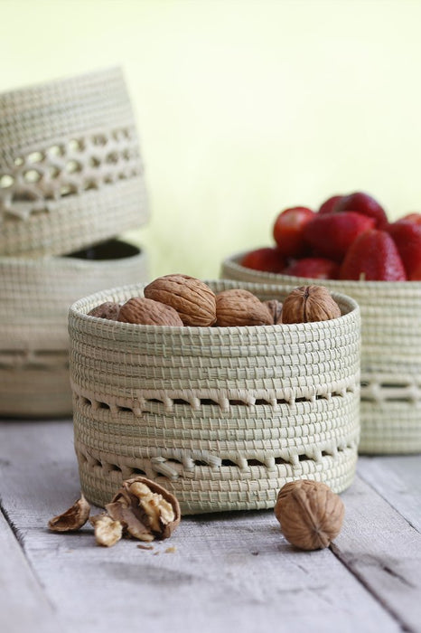 Matriarca Handwoven Carandillo Palm Leaf Bread Basket: Authentic Craftsmanship, Ancient Techniques, All-Natural