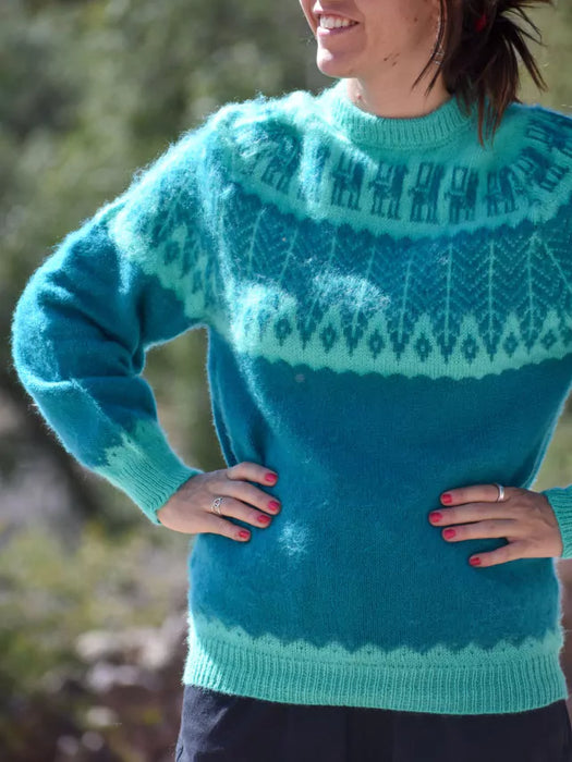 Humahuaca Sweater: Authentic Northern Knit Buzos for Unisex | Jujuy Inspired Tejido Patterns (Green)