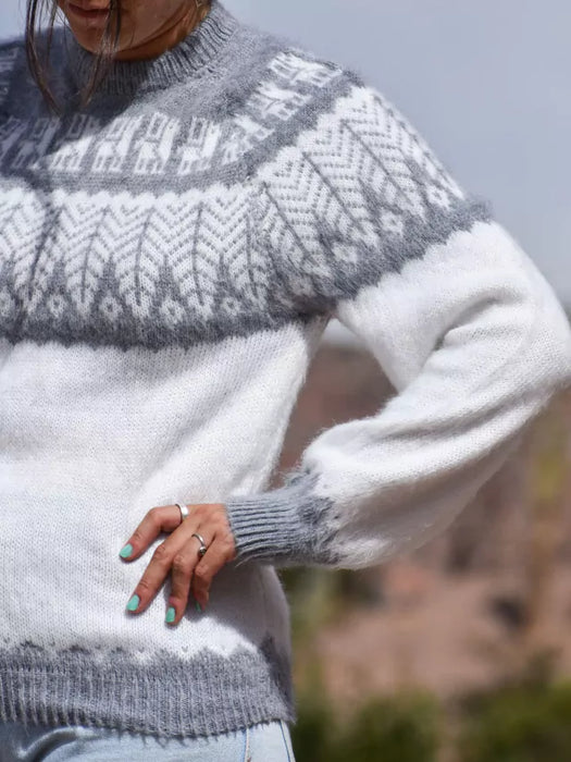 Humahuaca Sweater: Authentic Northern Knit Buzos for Unisex | Jujuy Inspired Tejido Patterns (White)