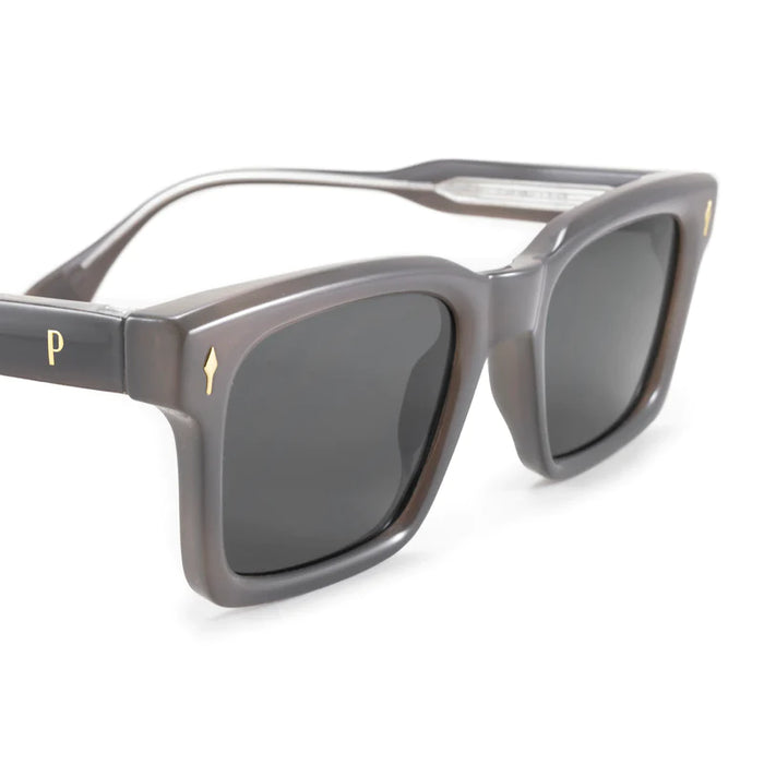 Infinit | Pampita's Trento Gray Sunglasses - Stylish Gray Lens, UV Protection, Trendy Eyewear