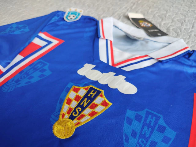 Lotto Croatia Retro 1998 World Cup Away Jersey - Vintage Design for True Fans
