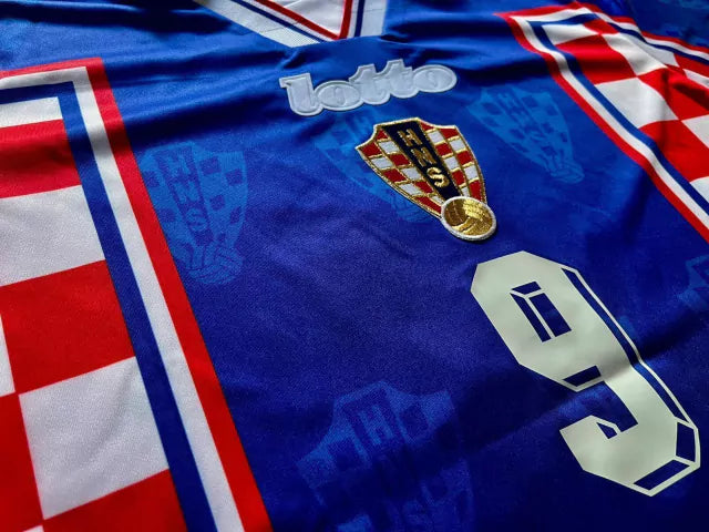 Lotto Croatia Retro 1998 World Cup Away Jersey with Suker 9 - Authentic Football Shirt for Fans