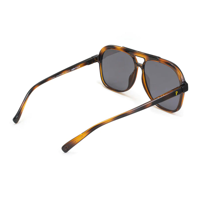 Infinit | Pampita's Stylish Eyewear: Montana Carey Sunglasses with Gray Mirrored Lens | UV400 Protection, Trendy Fashion