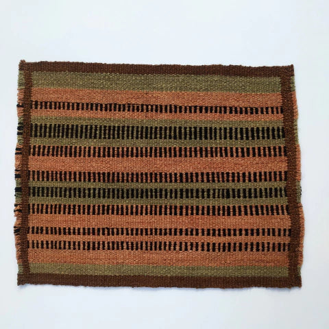 Matriarca Handwoven Wool Tapestry (40 cm x 50 cm) - Sheep's Wool Tapestry, Loom-Woven with Plant-Dyed Fibers: Leaves, Bark, and Fruits