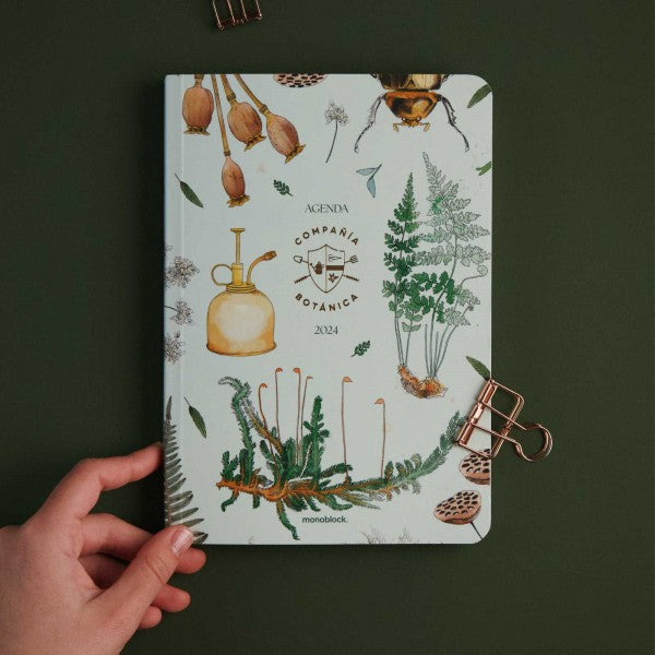 Monoblock Presents: Elegant 2024 A5 Weekly Botanical Planner by Cía Botánica - Perfect for Plant Enthusiasts