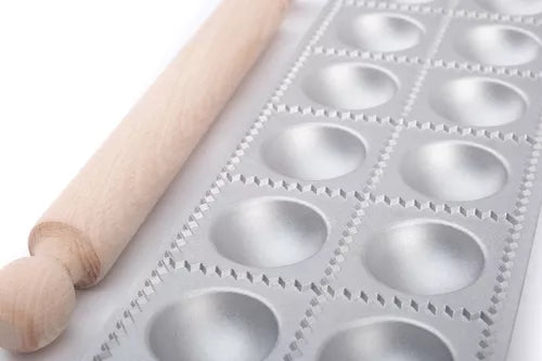 Pastalinda 12 Ravioli Aluminum Food-Grade Tablet Mold with Wood Handle