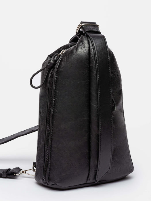 Prüne Simple and Functional The Chest Bag in Sheepskin Effect Leather - Comfortable and Lightweight