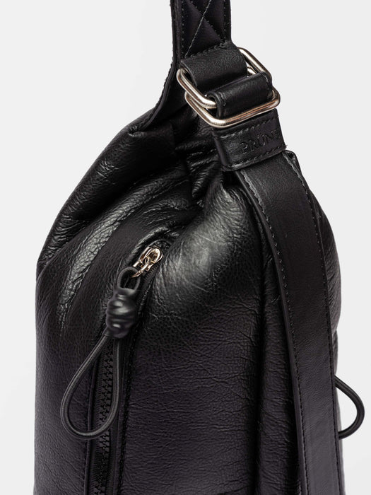 Prüne Simple and Functional The Chest Bag in Sheepskin Effect Leather - Comfortable and Lightweight