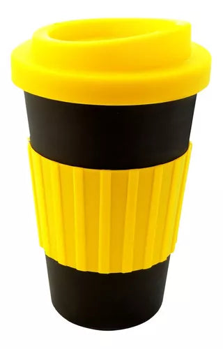 Stay Refreshed with Our 300cc Si O Si Soccer Thermal Mug