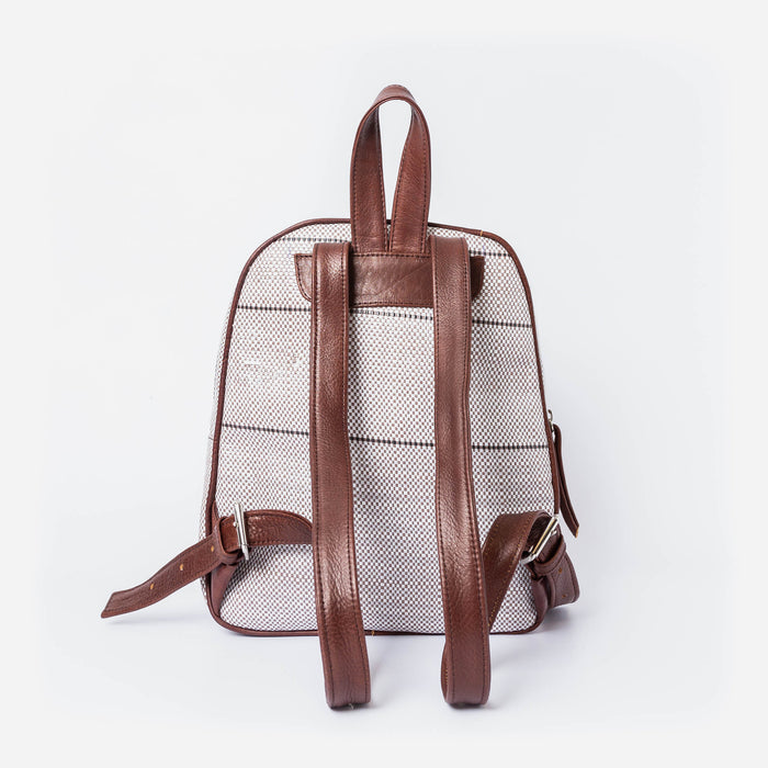 FRACKING DESIGN | Loma Campana Backpack - Brazilian Flair in Suede Design for Trendy Adventures | 25 cm x 30 cm x 5 cm