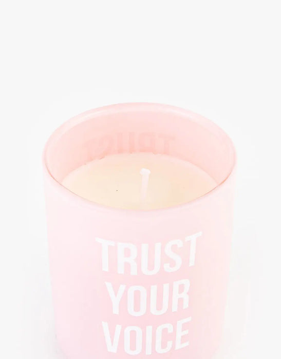 TODOMODA | Raspberry Scented Aromatic Candle - Fragrant Home Ambiance