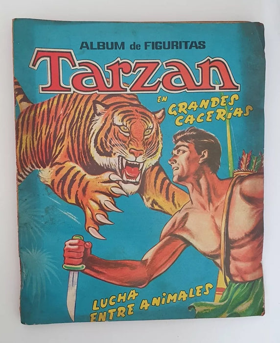 Tarzán "En Grandes Cacerías" Collector's Album with 161 Sticker Cards Inside - 1965 Edition