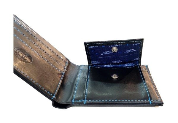 The Hincha House Leather Official Gimnasia Wallet - Stylish and Functional - Billetera Cuero Oficial Gimnasia